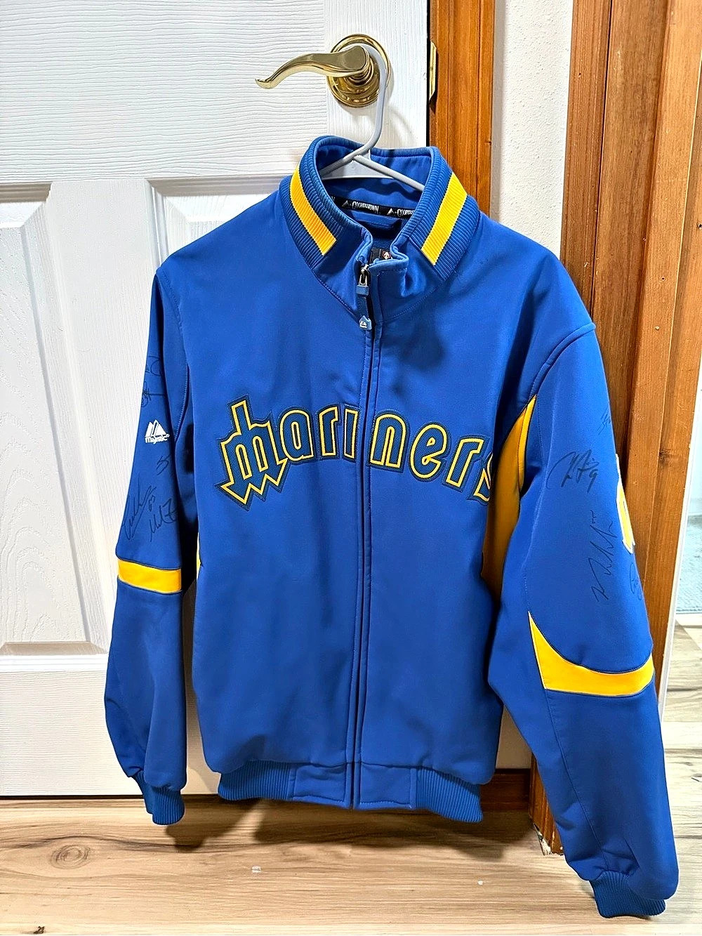 Majestic Seattle Mariners Collection Majestic Mariners Jacket Blue Size Medium